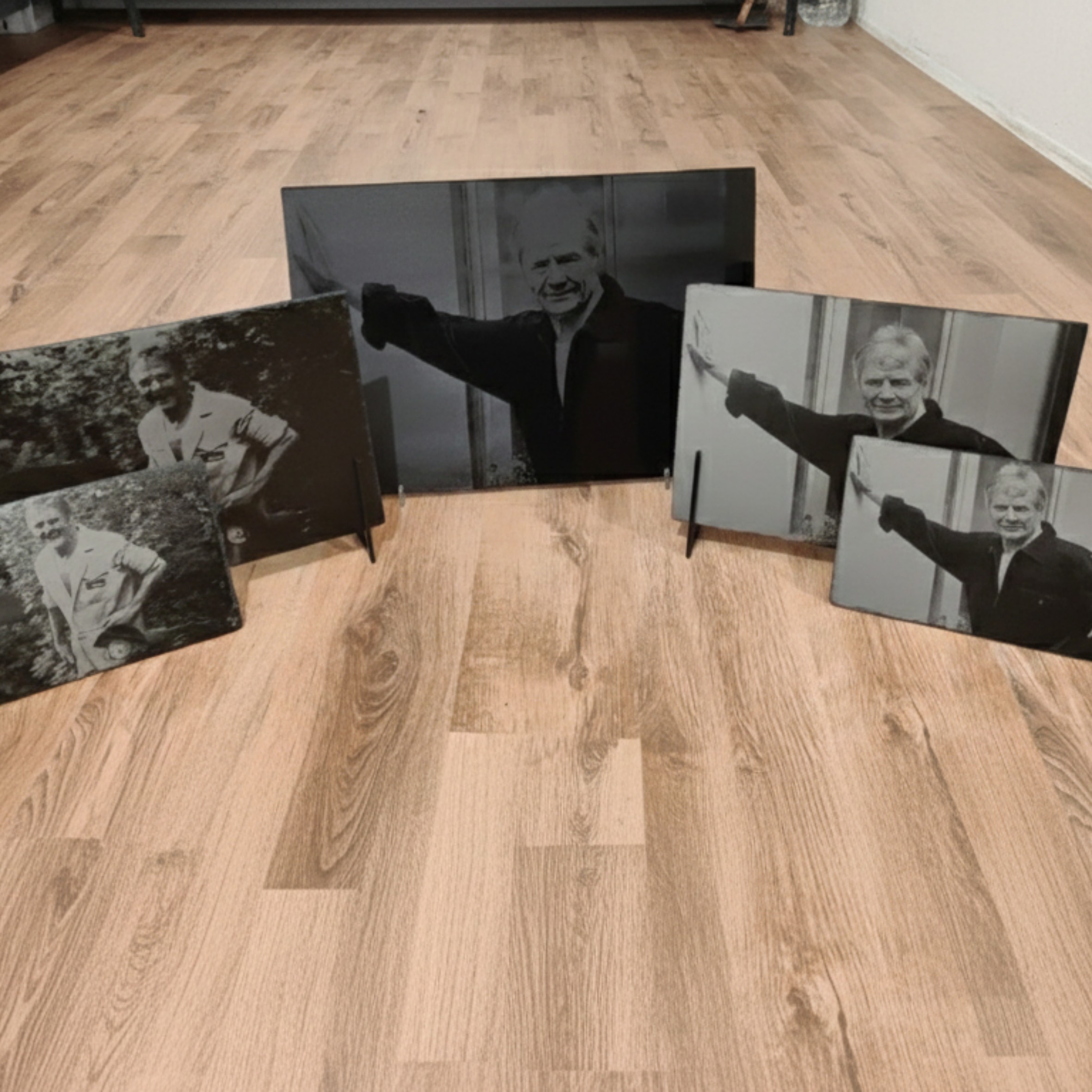 Schieferplatte mit Gravur